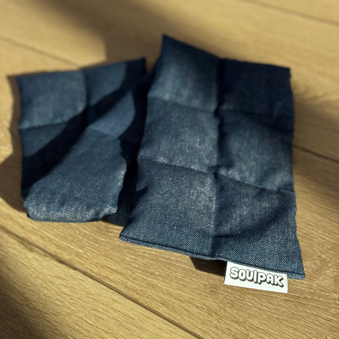 Neck heat pad