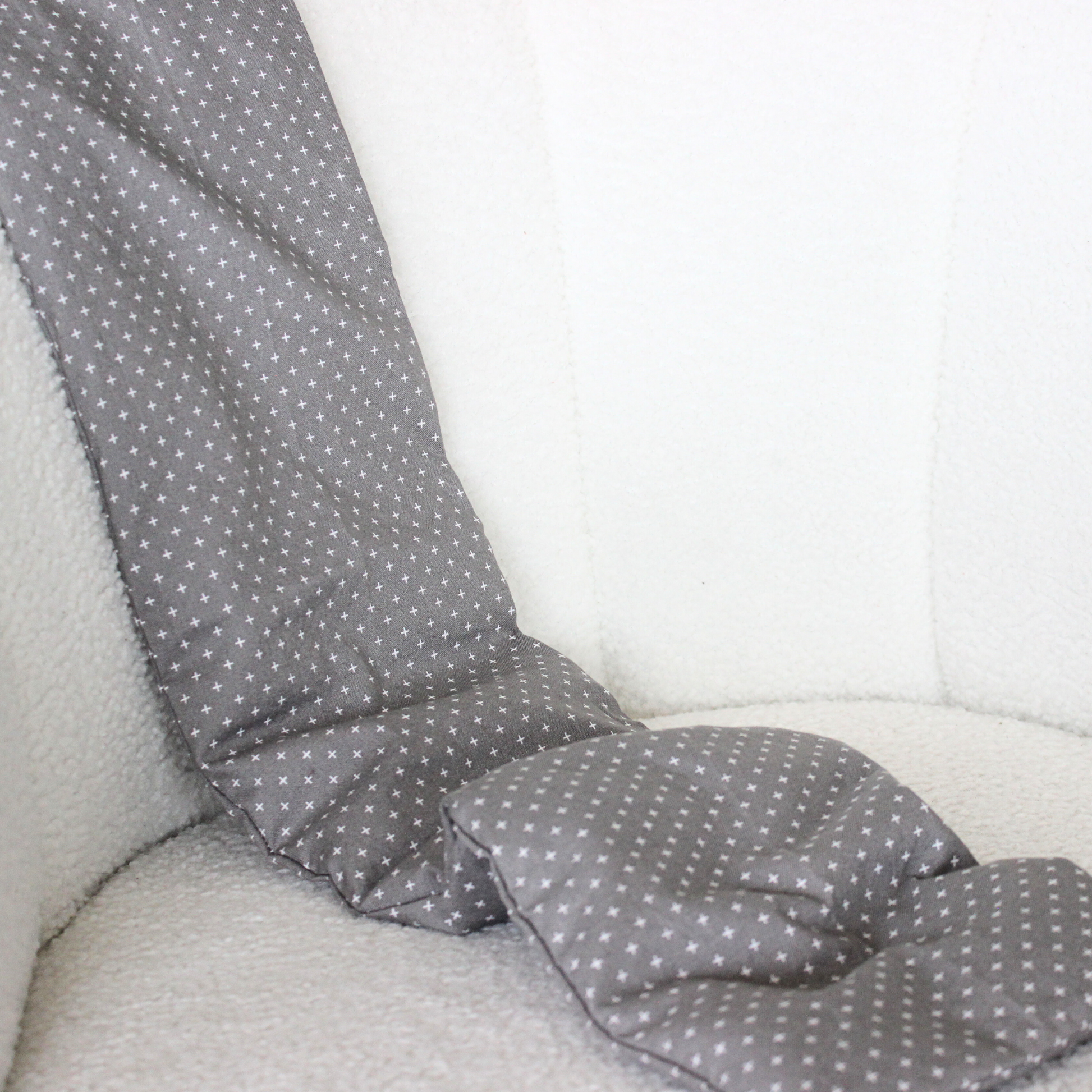 Gray SoulPak for neck